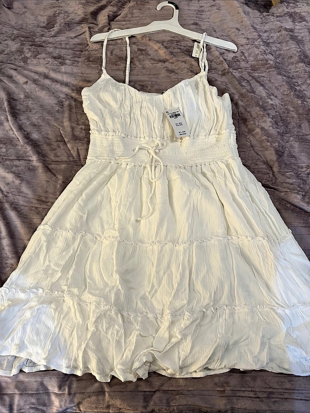 Hollister Smocked Mini Dress in White Size Large NWT